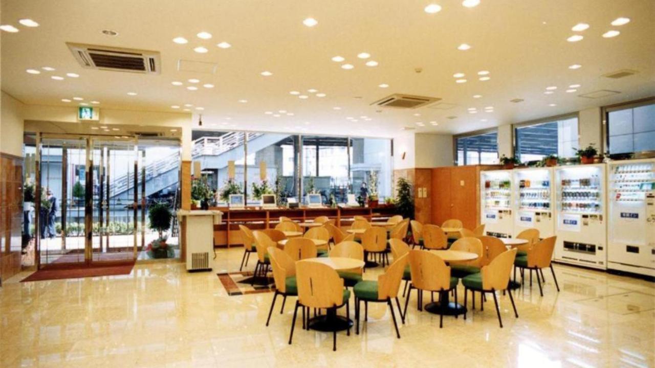 Toyoko Inn Shin-Yokohama Ekimae Shinkan Exterior photo