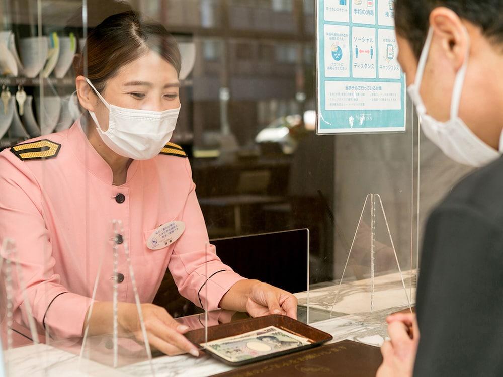Toyoko Inn Shin-Yokohama Ekimae Shinkan Exterior photo